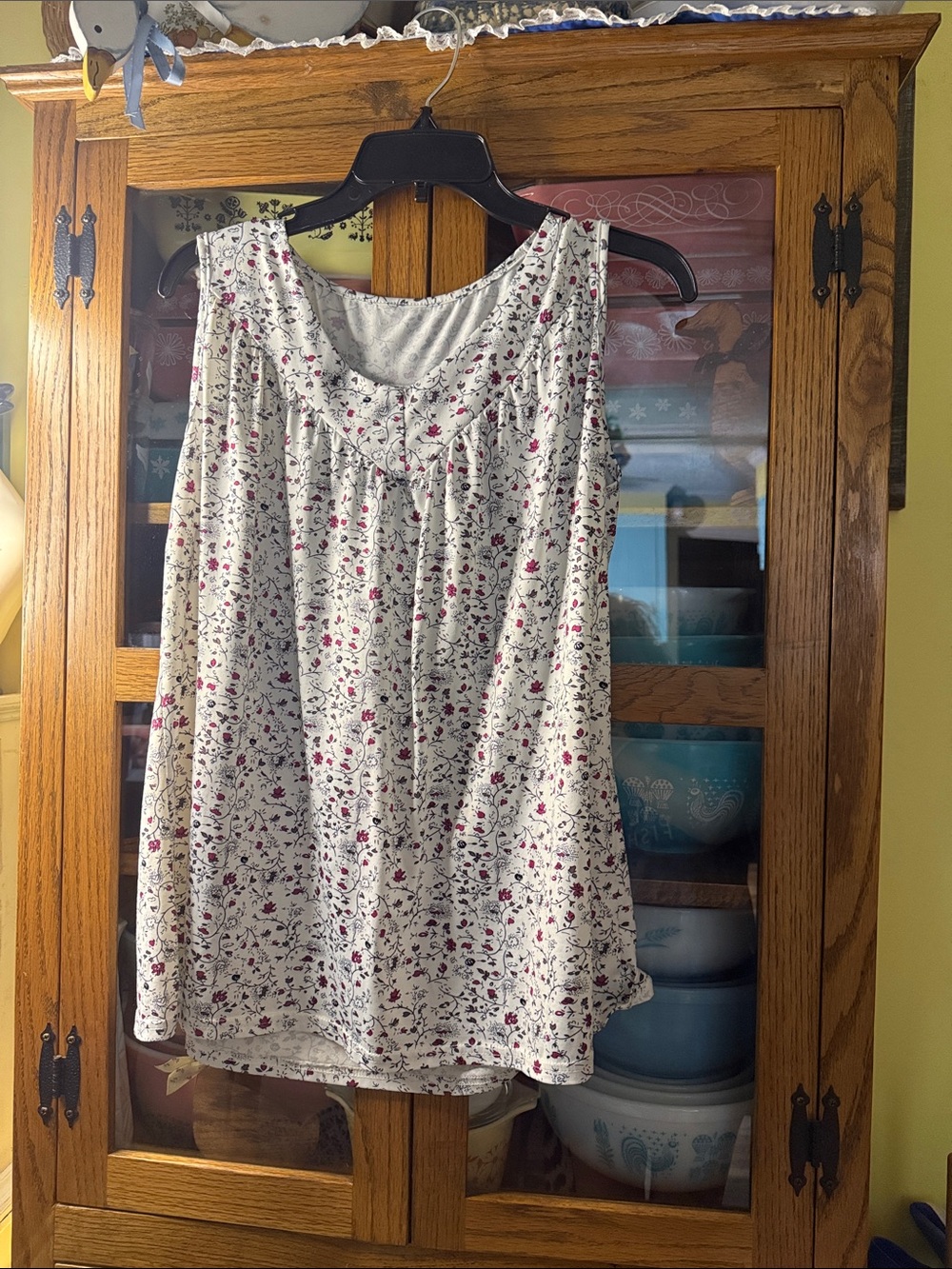 Sleeveless Floral Swing Tank Top - Cream with Pink Floral